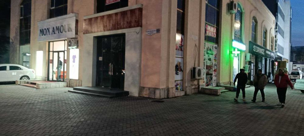 Сдаётся магазин на первой линии у дороги (TY)