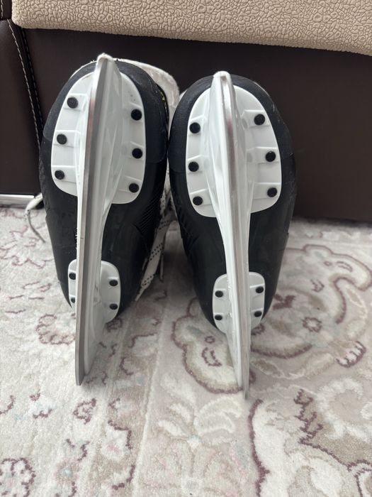 Продам коньки. ССМ оригинал.