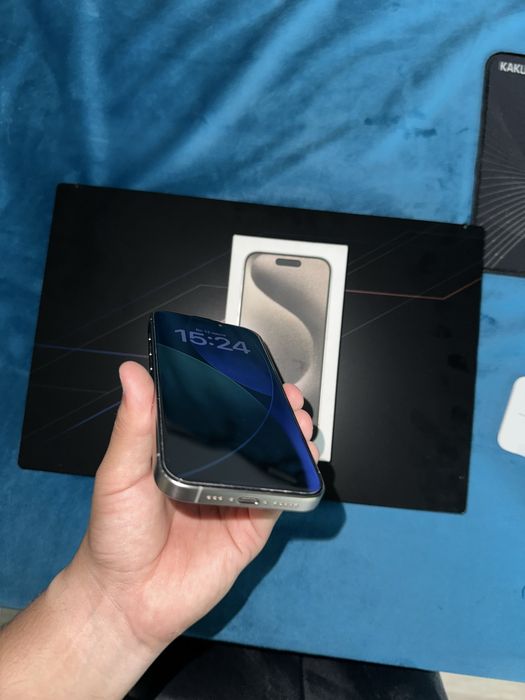 Iphone 15 pro 256gb Titanium
