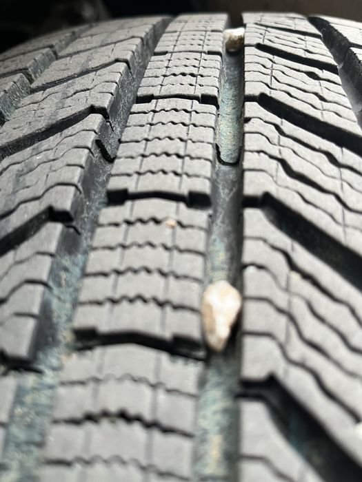 Vand jante BMW cu cauciucuri de iarna Continental 225/55/R17