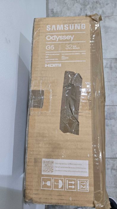 ПРОДАВАМ МОНИТОР SAMSUNG Odyssey G5