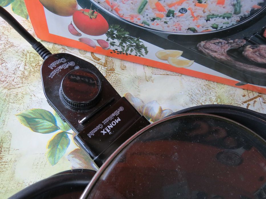 Грил скара Monix GrilleMax Combi -електрическа, с капак+грил, испански