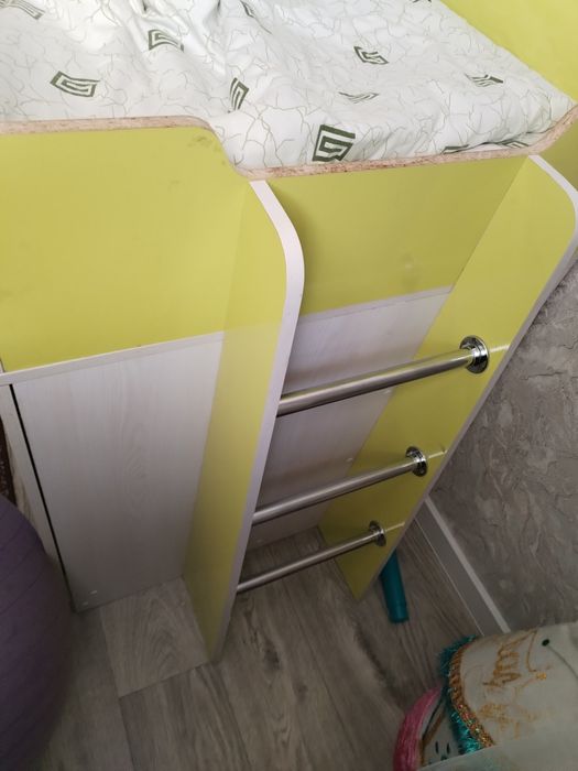 Продам кровать детская
