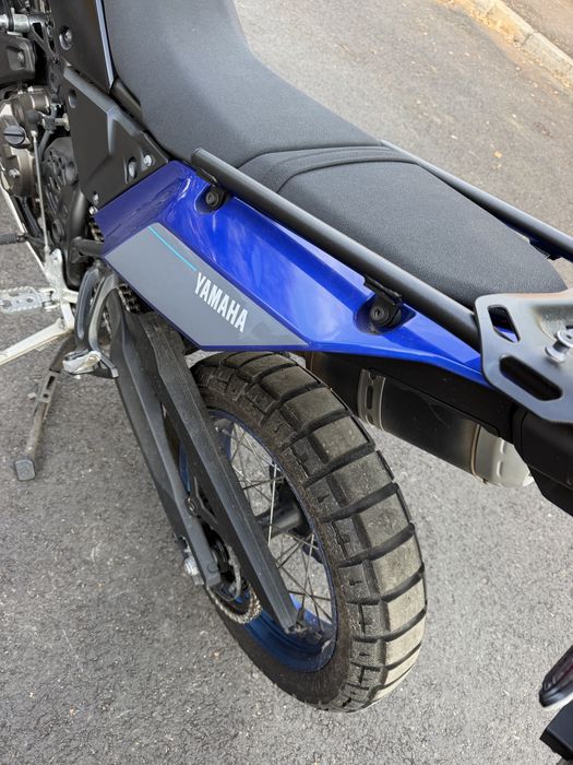 Tenere 700 an 2023, 12100km, crashbars, top case, scut motor, mansoane incalzite, priza usb, cric central