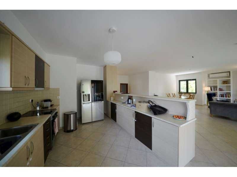 Дава се под наем Двустаен апартамент в София, Гео Милев - 88 кв.м за 420 € - Снимка #9