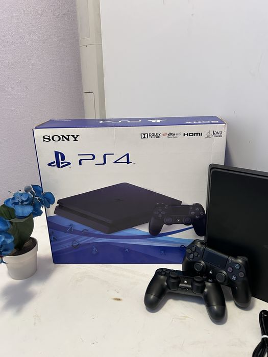 Плестейшн 4 2 джостик