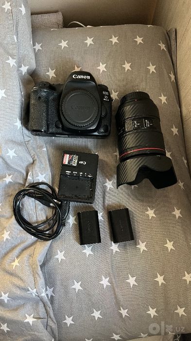Canon 5D Mark IV 2ta batareka Zaryadchil Shtati 64GB Felshka Karobka