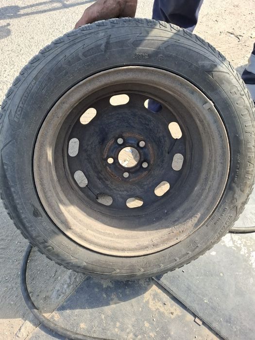 Vând jante Skoda Rapid