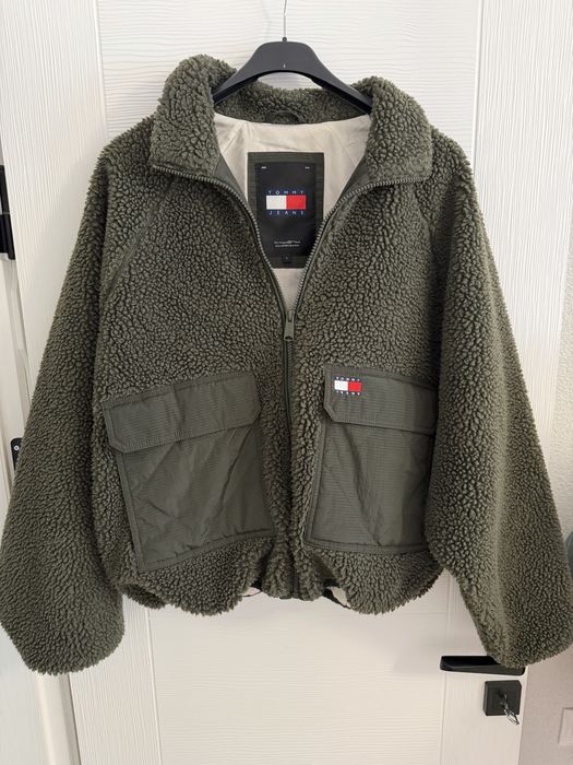 Яке tommy hilfiger, размер Л