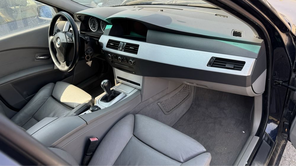 BMW E61 Кожен Салон