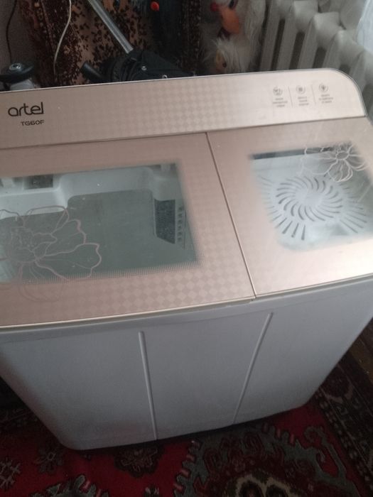 Продам машинку стиральную