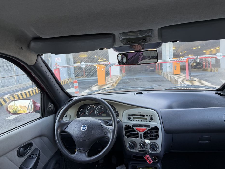 Fiat Albea 2007 benzina 1.4 km 126.000 Reali pret fix