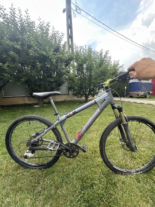 bicicleta custom hardtail