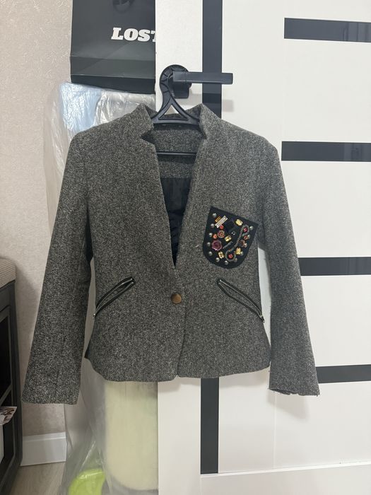 Женский пиджак теплый