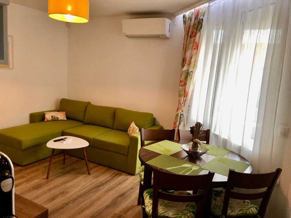 Дава се под наем Двустаен апартамент в София, Медицинска академия - 55 кв.м за 612 € - Снимка #2