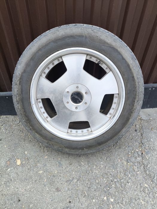 Продам диски с резиной.