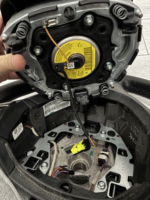 Volan cu airbag LCI BMW F10/F11 original 2014