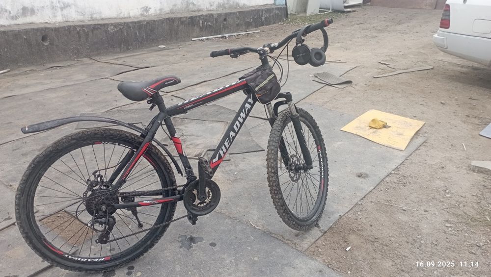 Харошый велик HEADWAY