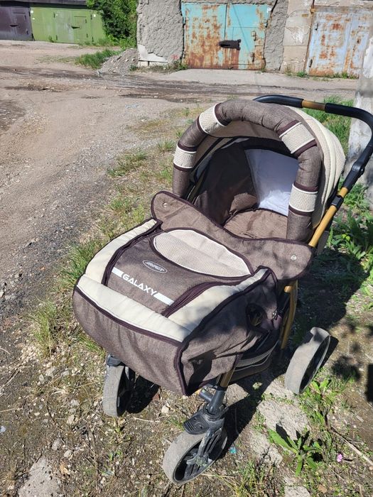 Продаётся коляска