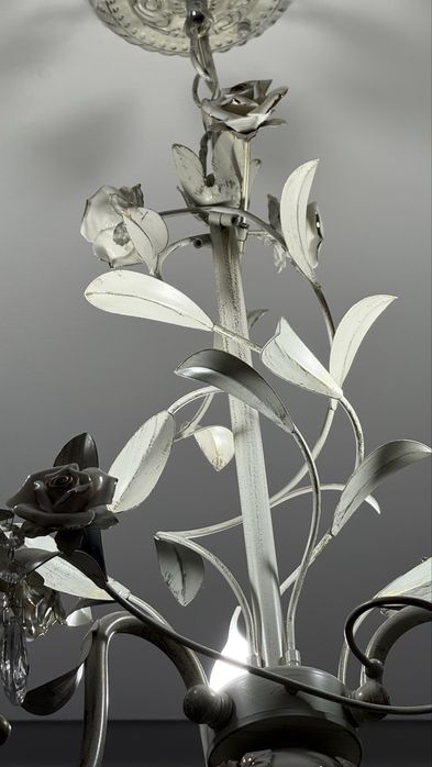 Продам очень хорошего качество люстры