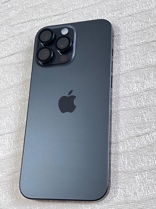 Продам айфон 16 про макс