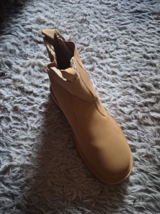 Боты 42-43 размер