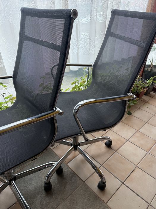 Офис стол 6бр метална основа