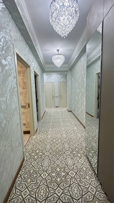 Продаю 3х комнатную квартиру.новострой