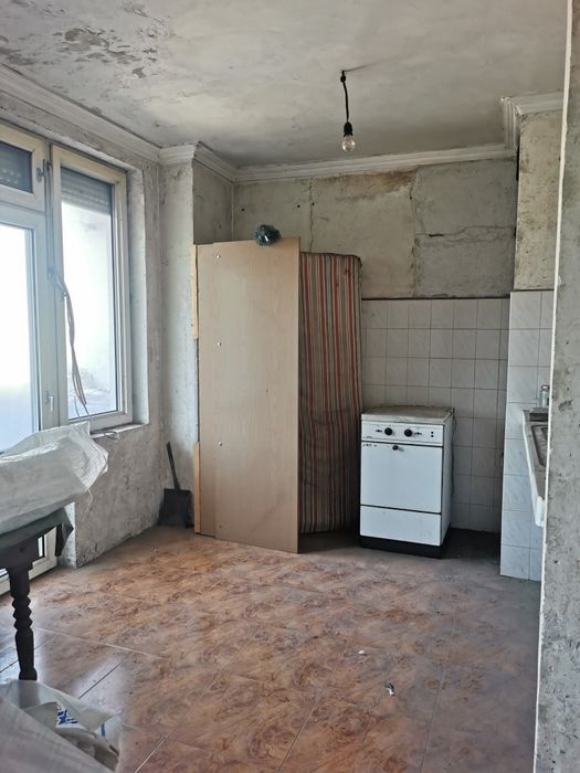 Продава се Четиристаен апартамент в Видин, Александър Стамболийски - 130 кв.м за 863 €/кв.м - Снимка #3