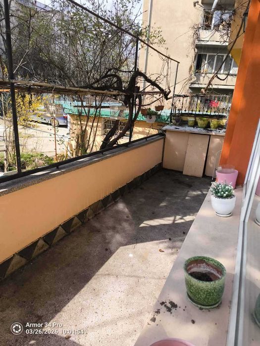 Продава се Двустаен апартамент в София, Лозенец - 60 кв.м за 4167 €/кв.м - Снимка #2