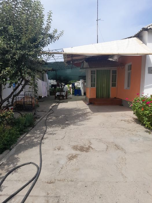 Продаётся большой дом