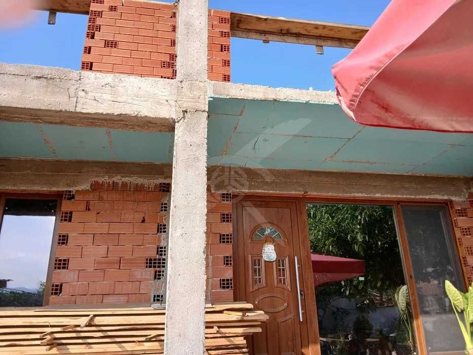 Продава се Къща в с. Боянци, Област Пловдив - 240 кв.м за 375 €/кв.м - Снимка #2