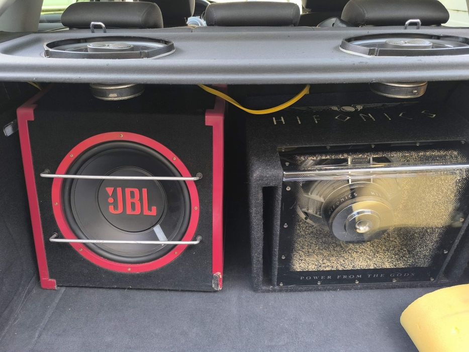 Subwoofer Auto JBL CS 1200B si GTO938