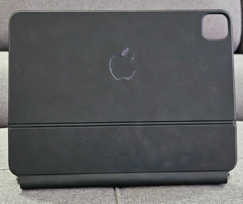 iPad Pro 11” keyboard