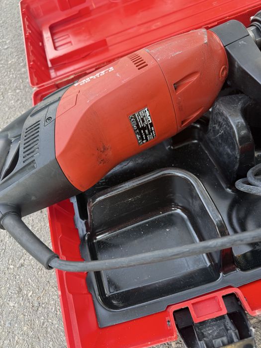 Hilti DD 110-D Диамантно-пробивна машина