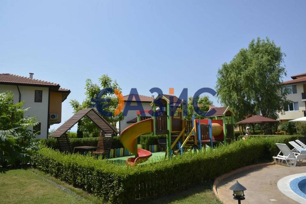 Продава се Двустаен апартамент в Ахелой - 63 кв.м за 1064 €/кв.м - Снимка #14