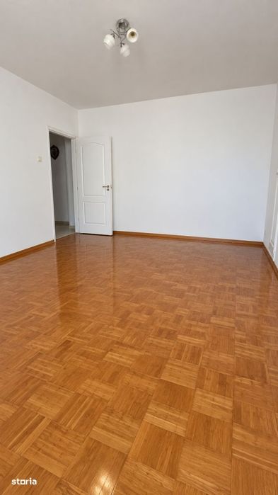 Apartament 4 camere – aproape de centru- confort, spatiu si liniste!