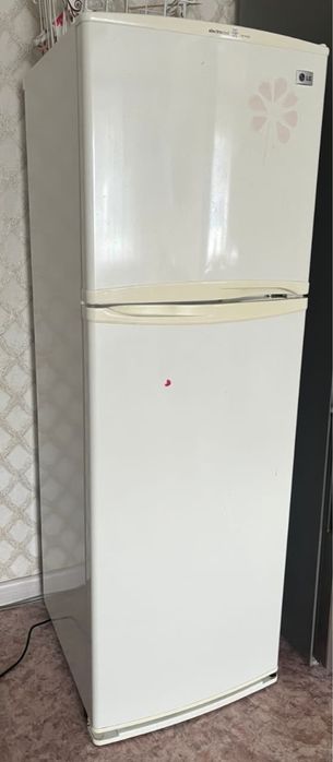 Продам холодильник в рабочем состоянии