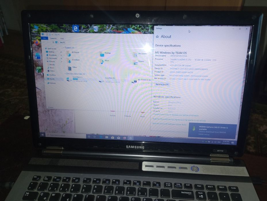 Samsung RF710, Intel i5, video dedicat, 650 gb,Bluetooth, display mare