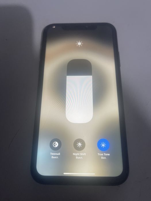 Айфон хр 64гб 75%