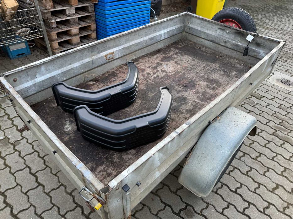 Remorcuta Stema an 1999 masa maxima 700kg Imatriculata