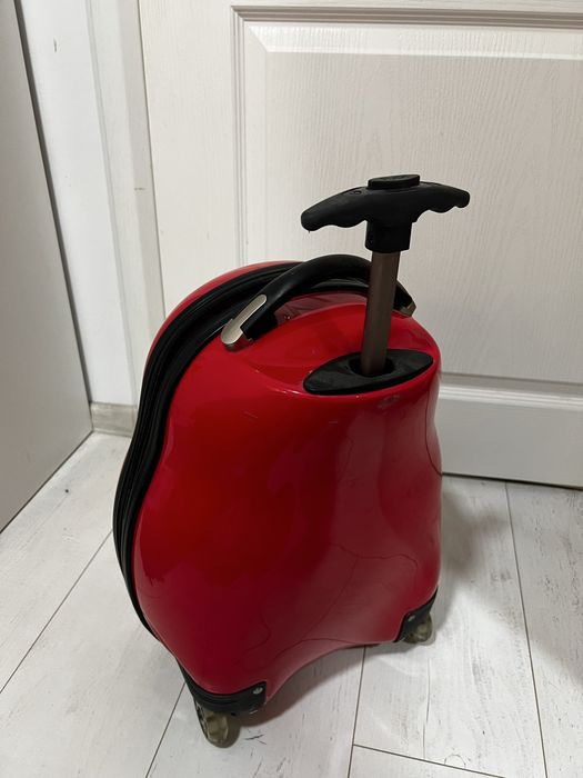 Детски твърд куфар с раничка