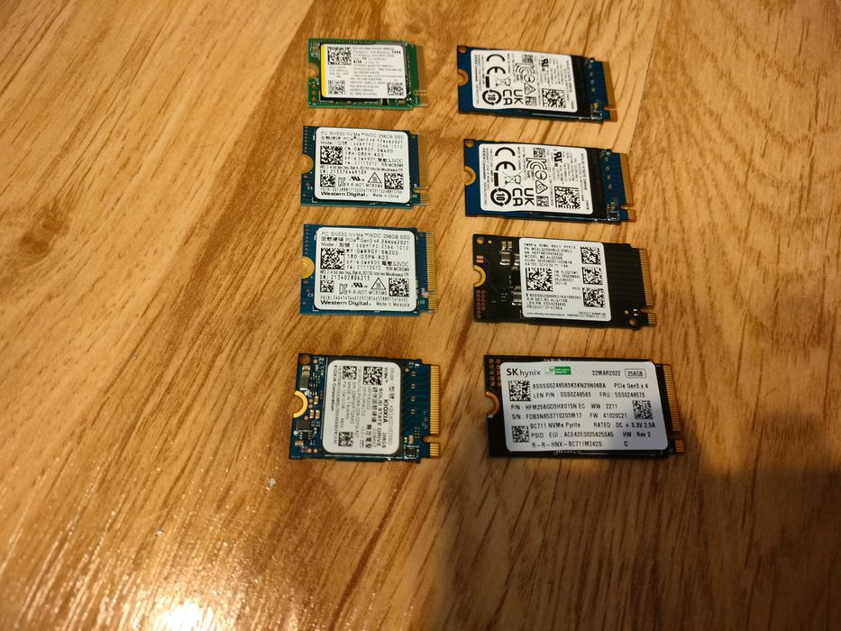 Solid State Drive (SSD)  NVMe PCIe 256 GB  - нови - различни марки