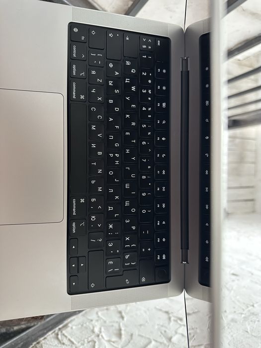 Macbook Pro 14 M1 Pro 16/512 EAC Silver