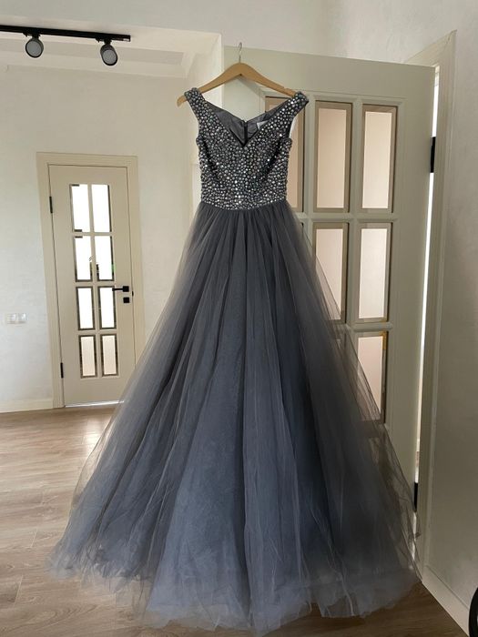 Платье как новое