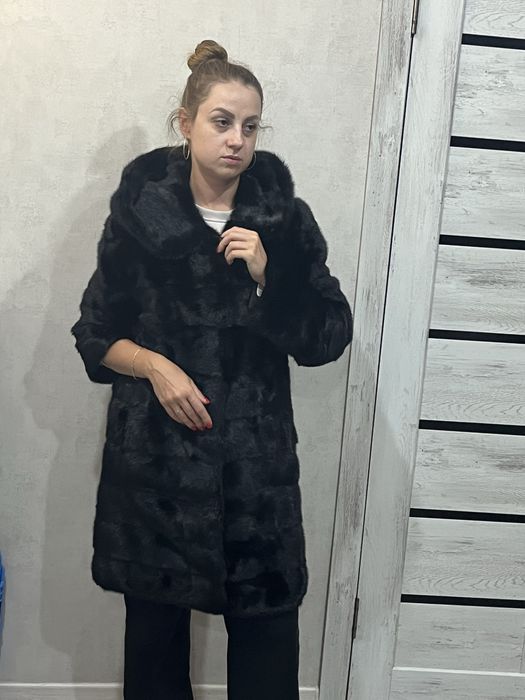 Продаб норковую шубу