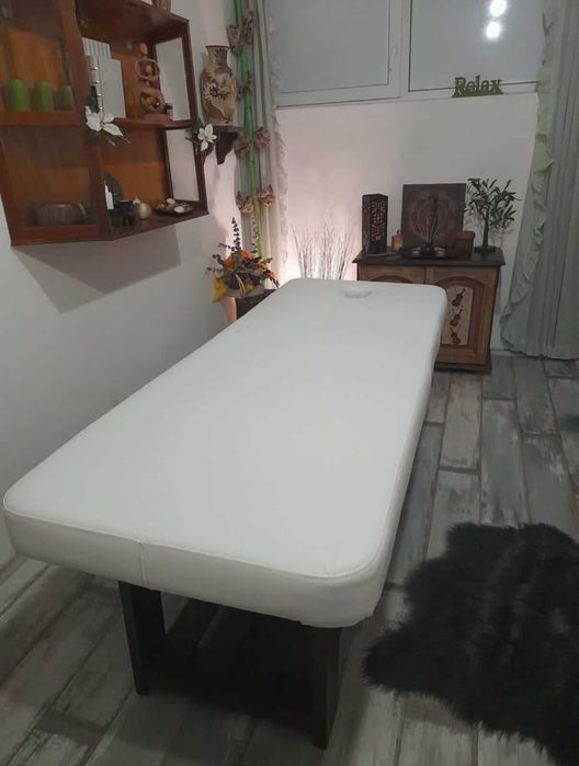 Луксозна СПА масажна маса с комплект за твоя уелнес старт