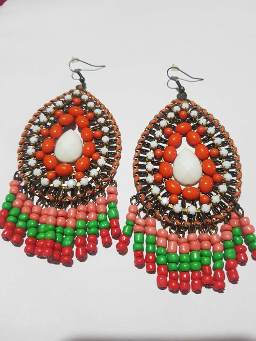 Cercei lungi de vara