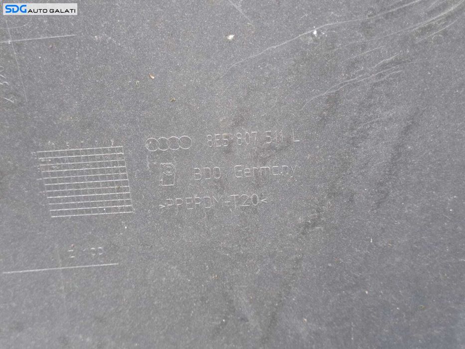Bara Spoiler Spate Audi A4 B7 Berlina Sedan Limuzina 2004 - 2008 Cod 8E5807511L [LC0549]