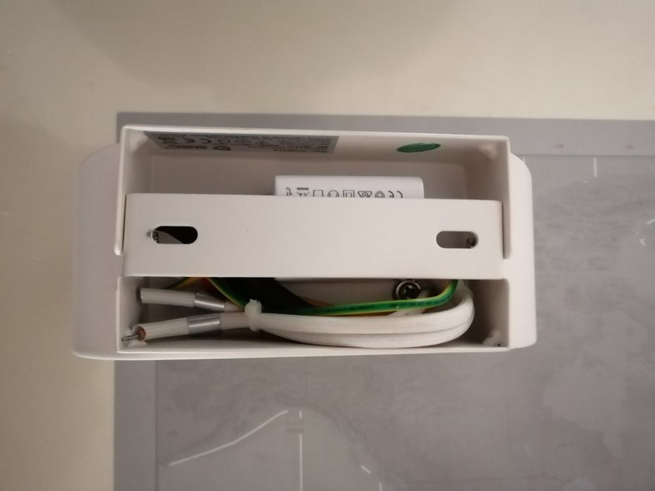 Дизайнерско стенно LED осветително тяло